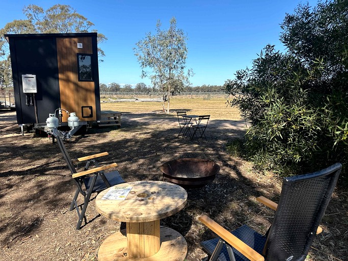 Vacation Rentals (Australia, --, --)