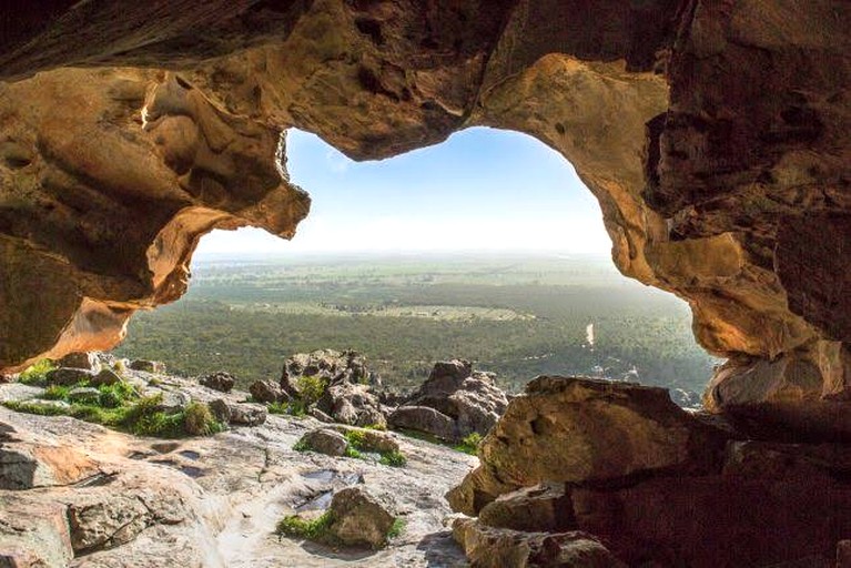 Vacation Rentals (Australia, --, --)