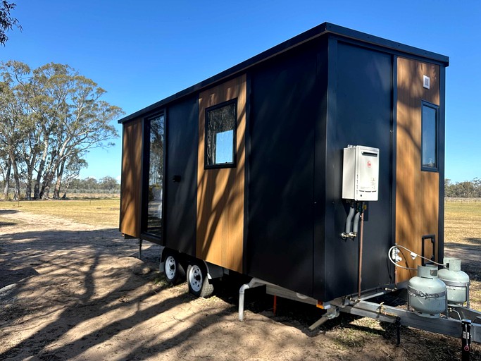 Vacation Rentals (Australia, --, --)