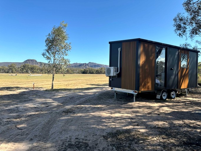 Vacation Rentals (Australia, --, --)