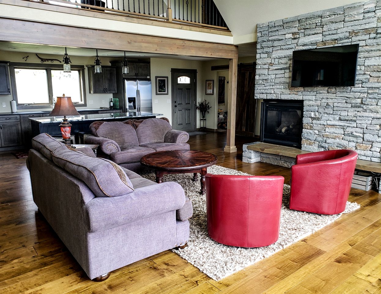 Stunning Hollowtop House with Panoramic Lake and Mountain Views near Ennis, Montana