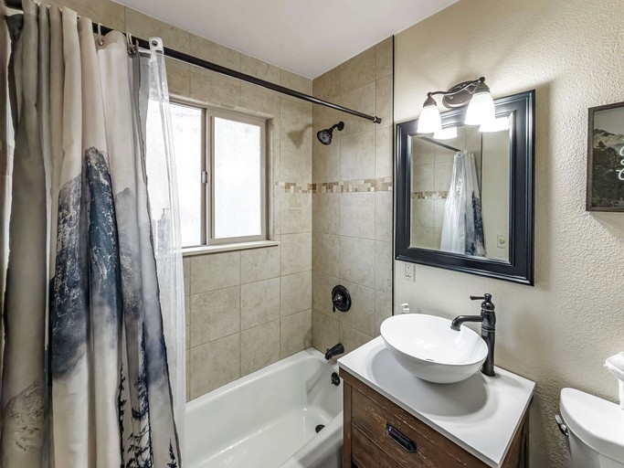 Cabins (United States of America, Big Bear, California)