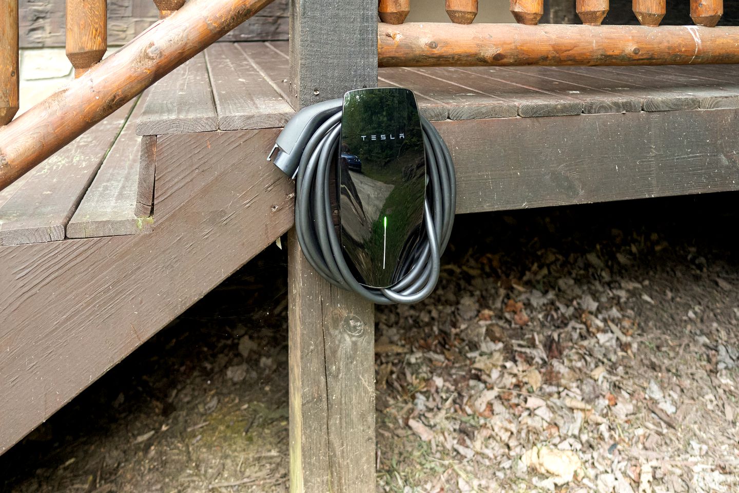 Secluded Cabin with Pool Table, Hot-tub and Private Spa in Gatlinburg, Tennessee