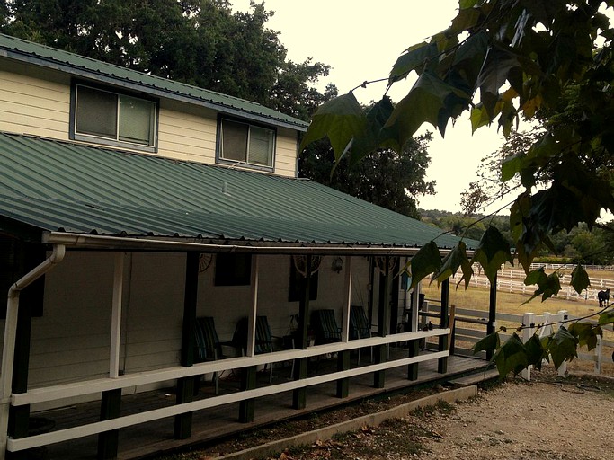 Cabins (Boerne, Texas, United States)