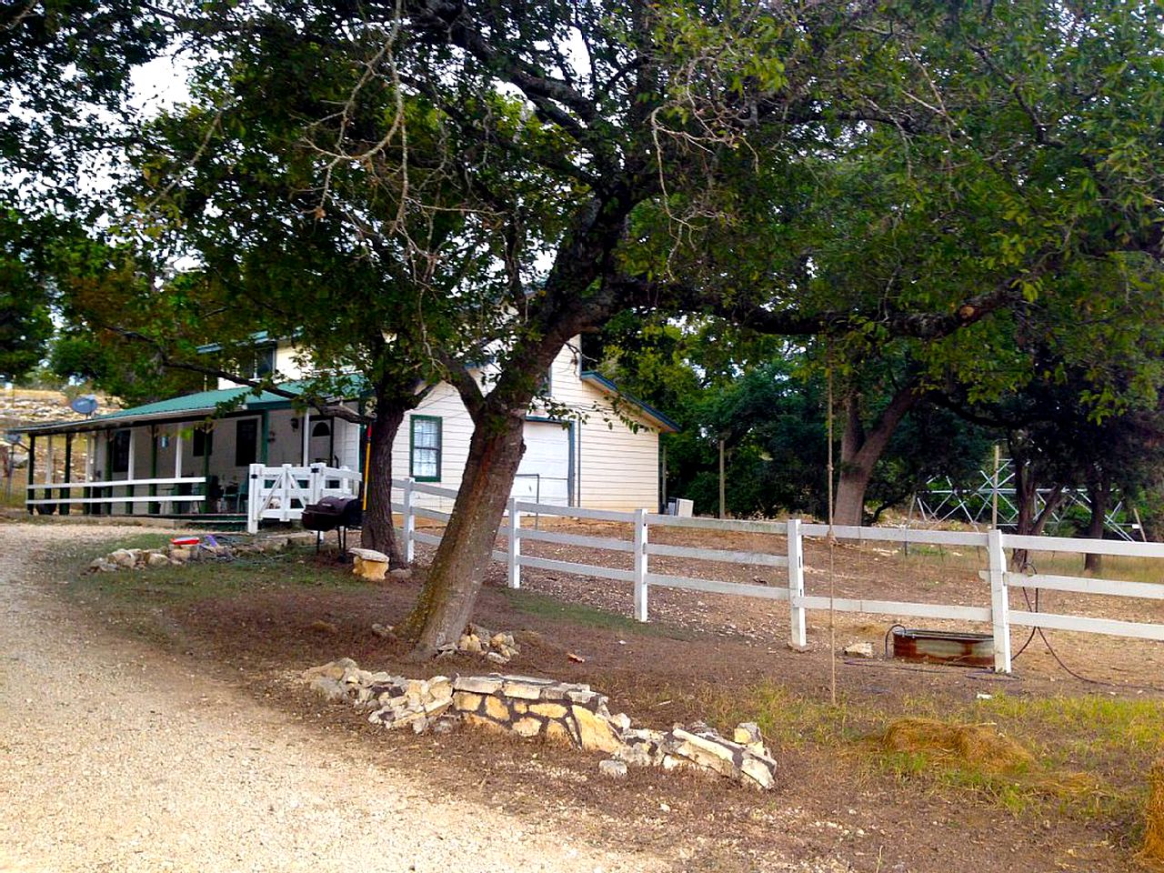 Authentic Barn Vacation Rental on a Horse Ranch near San Antonio