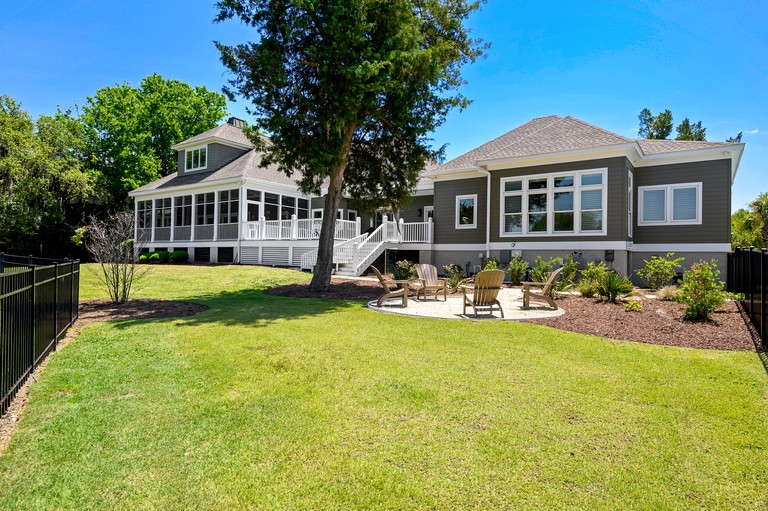 Beach Houses (United States of America, Georgetown, South Carolina)