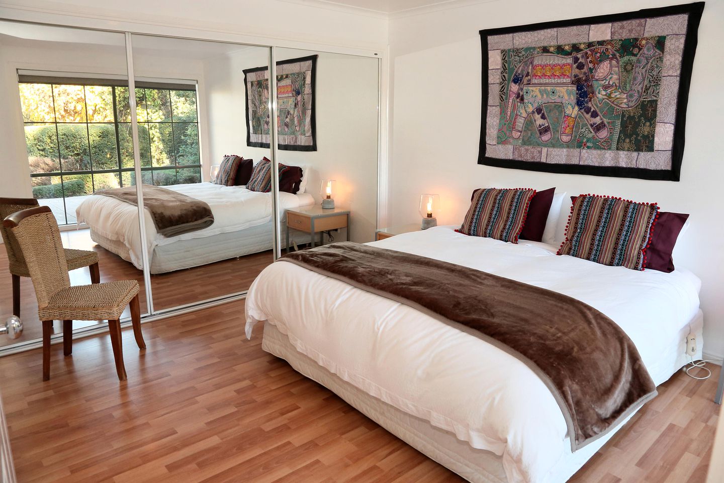 Peaceful Yarra Valley Accommodation for Group Farm Stay Healesville, Victoria