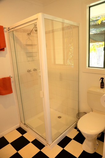 Cottages (Healesville, Victoria, Australia)