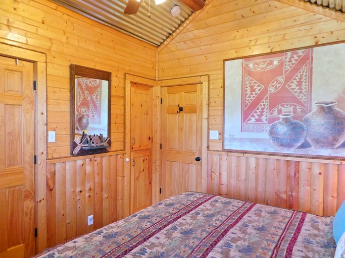 Cabins (United States of America, Bryan, Texas)