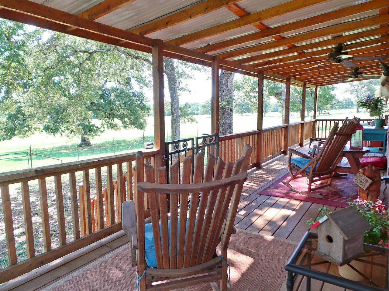 Lofted Countryside Cottage Perfect for a Romantic Escape in Texas