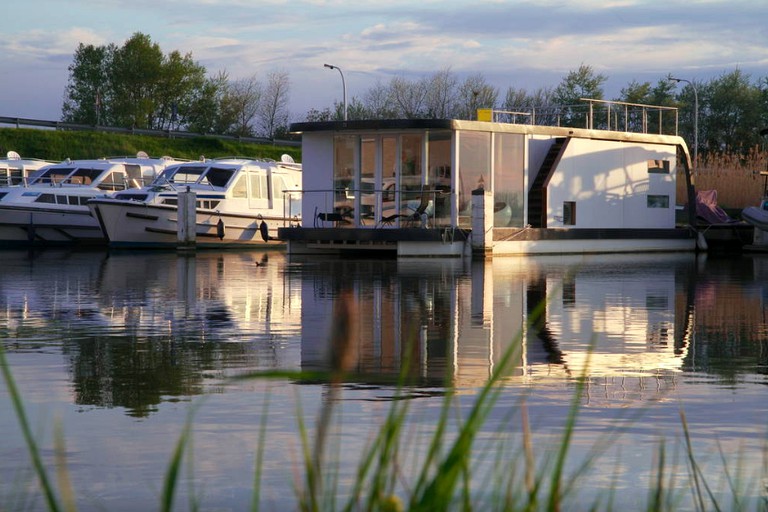 Boats & Floating Homes (Nieuwpoort, Flanders, Belgium)