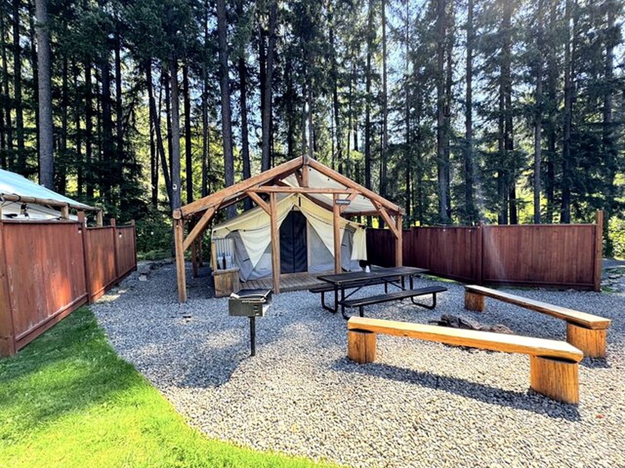 Glamping! Luxury Family Size Tent, Douglas County, Oregon