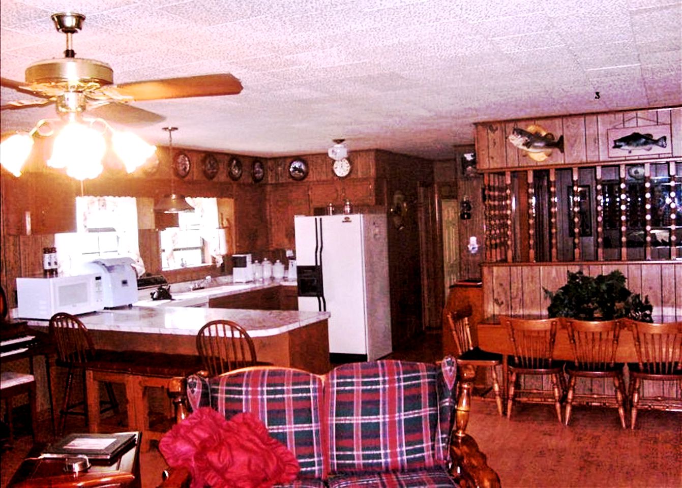 Rustic Cabin Rental in the Woods with Private Dock on Lake Dardanelle, Arkansas