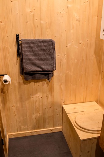 Tiny Houses (France, --, Bourgogne-Franche-Comté)