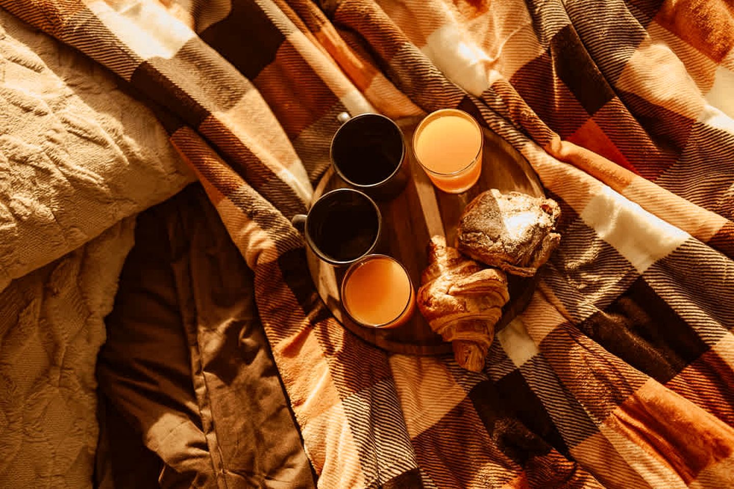 Secluded Off-Grid Mountain Home with Stunning Jura Views Near Septmoncel les Molunes, France