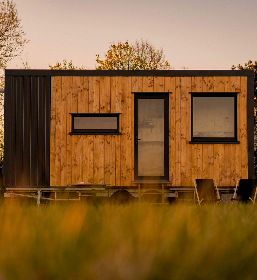 Secluded Off-Grid Mountain Home with Stunning Jura Views Near Septmoncel les Molunes, France