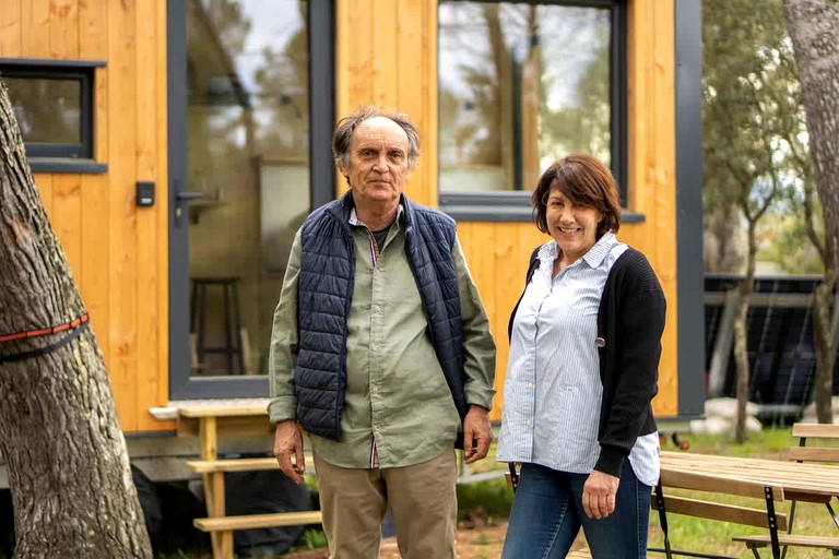 Vacation Rentals (France, --, Provence-Alpes-Côte d'Azur)