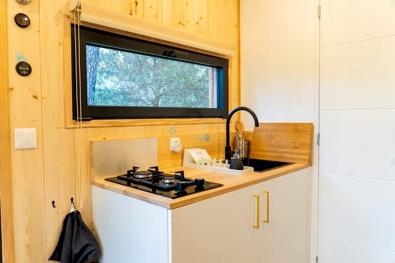 Vacation Rentals (France, --, Provence-Alpes-Côte d'Azur)