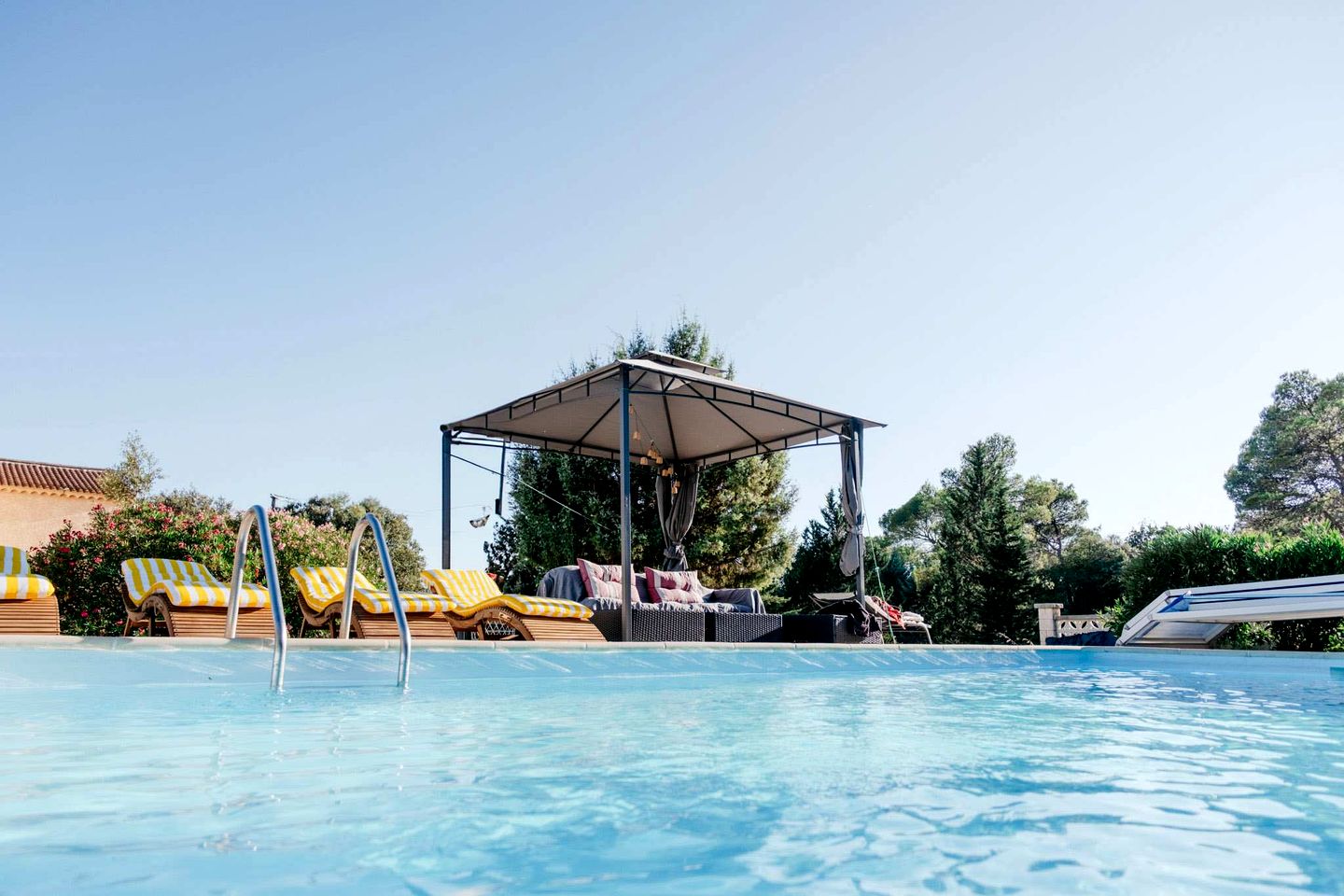 Secluded Sustainable Tiny House Amid Wooded Hills, Near Le Luc in Var, France