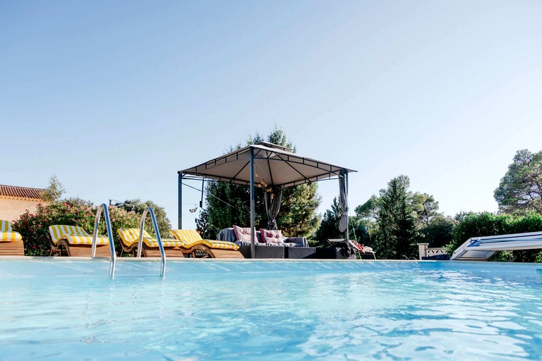 Vacation Rentals (France, --, Provence-Alpes-Côte d'Azur)