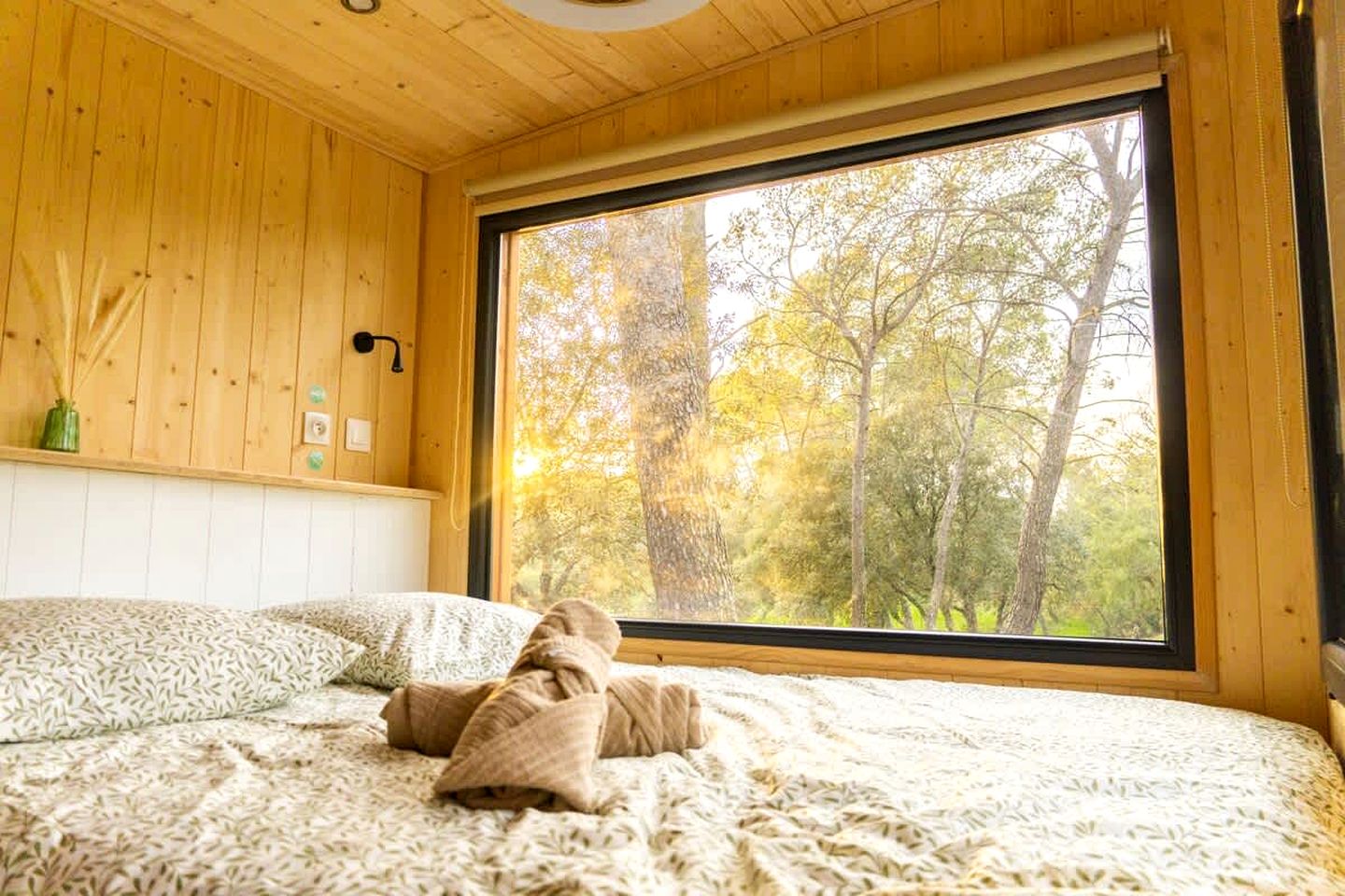 Secluded Sustainable Tiny House Amid Wooded Hills, Near Le Luc in Var, France