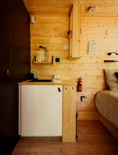 Tiny Houses (France, Viens, Provence-Alpes-Côte d'Azur)