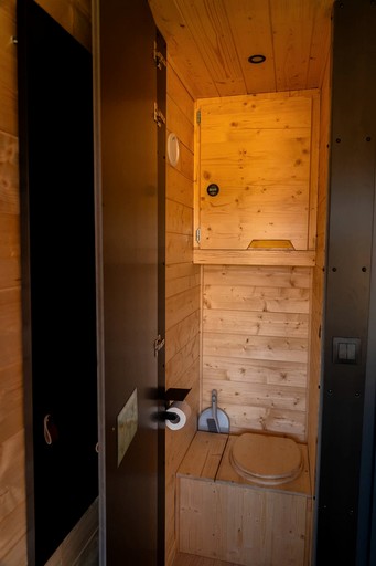 Tiny Houses (France, Viens, Provence-Alpes-Côte d'Azur)