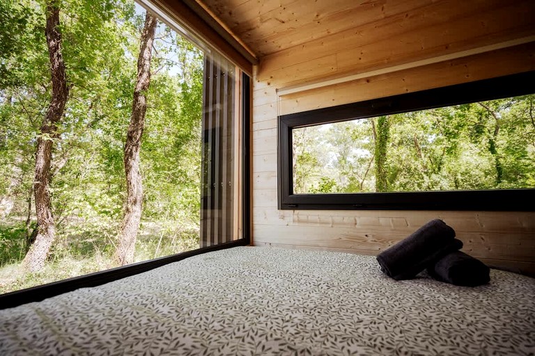 Tiny Houses (France, Viens, Provence-Alpes-Côte d'Azur)