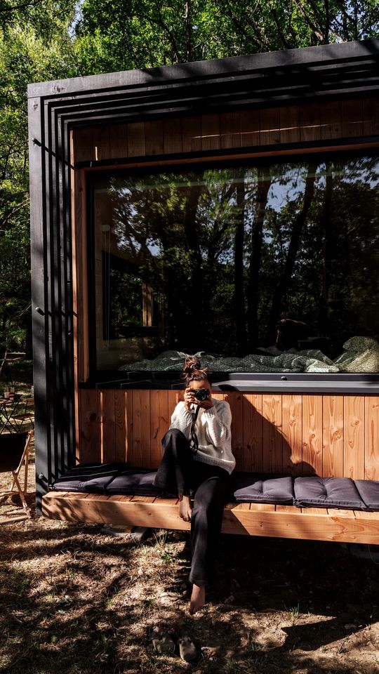 Peaceful Solar-Powered Cabin in the Heart of the Luberon, Provence