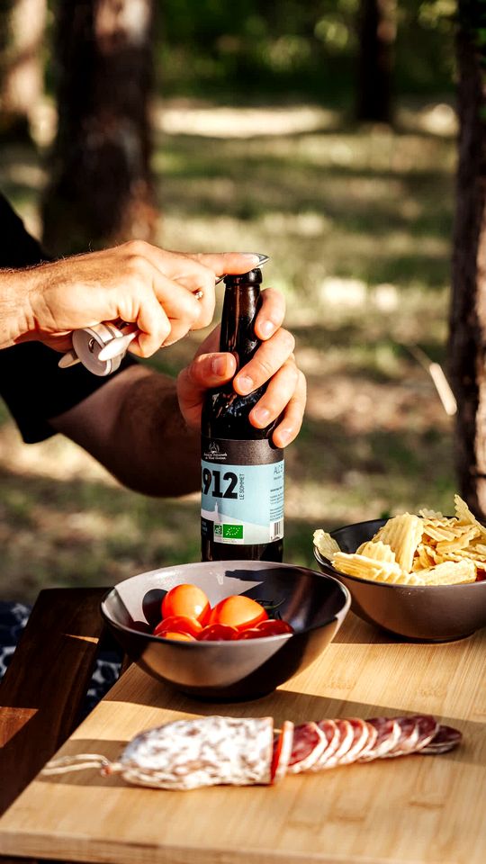 Peaceful Solar-Powered Cabin in the Heart of the Luberon, Provence