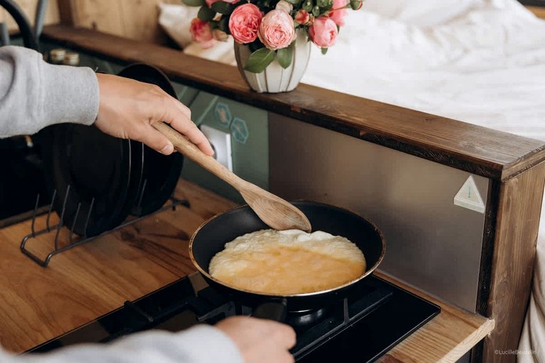 Vacation Rentals (France, Villeneuve-la-Guyard, Bourgogne-Franche-Comté)