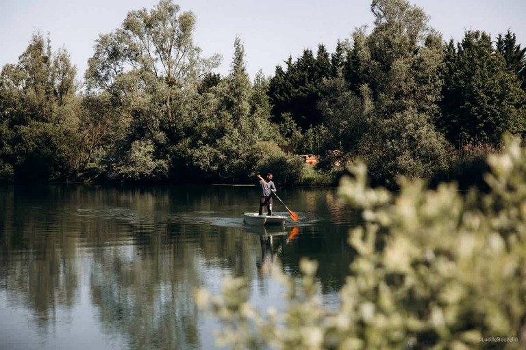 Vacation Rentals (France, Villeneuve-la-Guyard, Bourgogne-Franche-Comté)