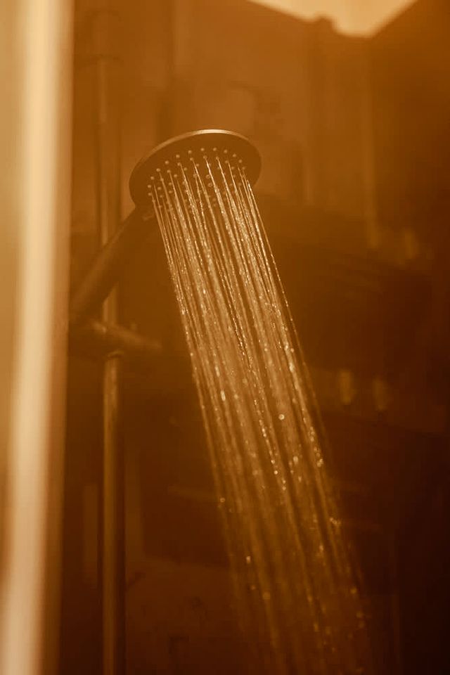 Charming Off-Grid Tiny Home with Olive Grove Views Near Correns, France