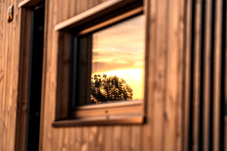 Vacation Rentals (France, --, Auvergne-Rhône-Alpes)