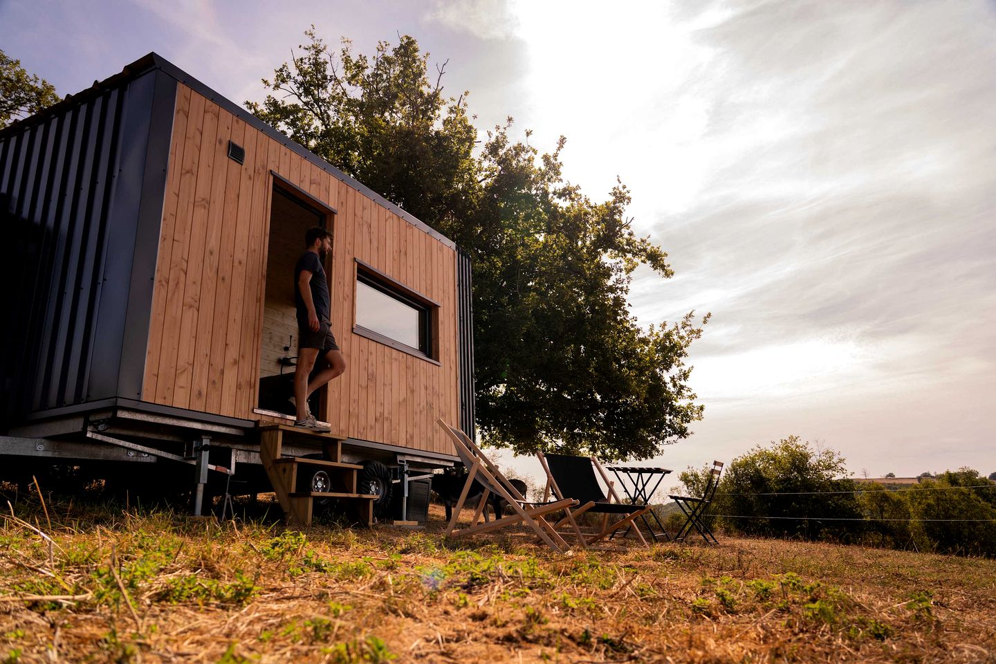 Panoramic Eco Tiny Home with Loire River Views near Château de la Roche, Pinay, France