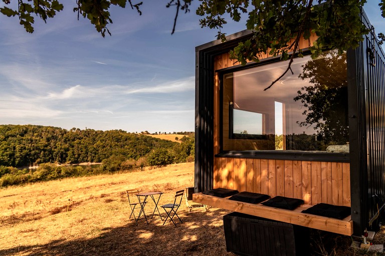 Vacation Rentals (France, --, Auvergne-Rhône-Alpes)