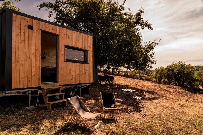 Vacation Rentals (France, --, Auvergne-Rhône-Alpes)