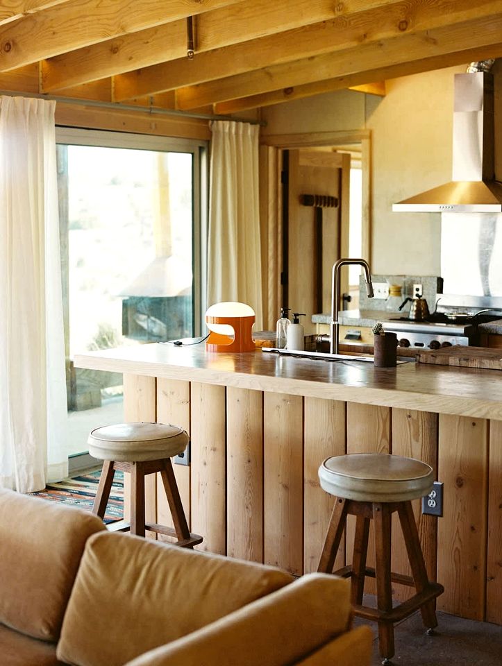 Gorgeous Vacation Rental with Hot-tub and Nice Desert Sigths in Pioneertown, California