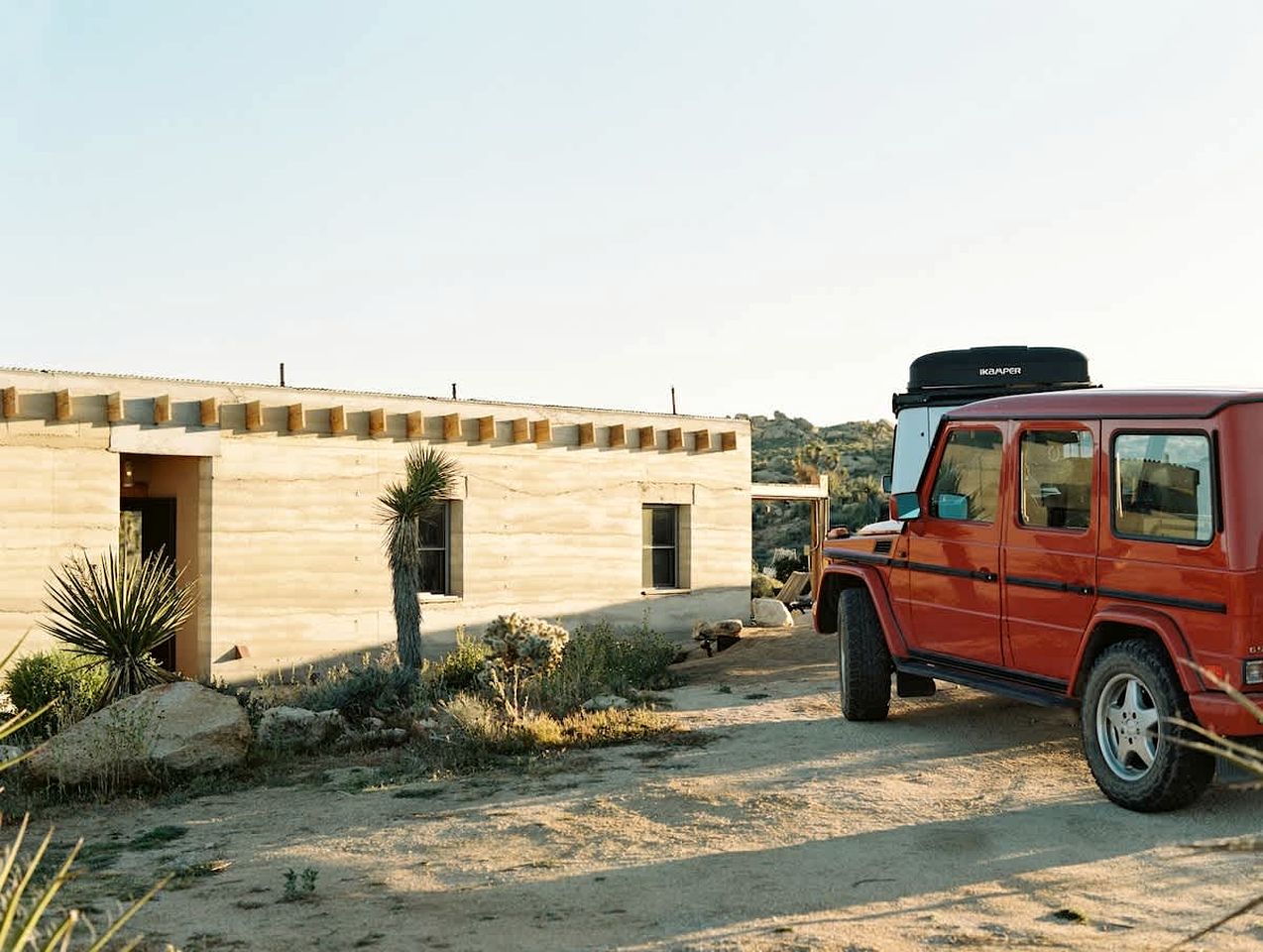 Gorgeous Vacation Rental with Hot-tub and Nice Desert Sigths in Pioneertown, California