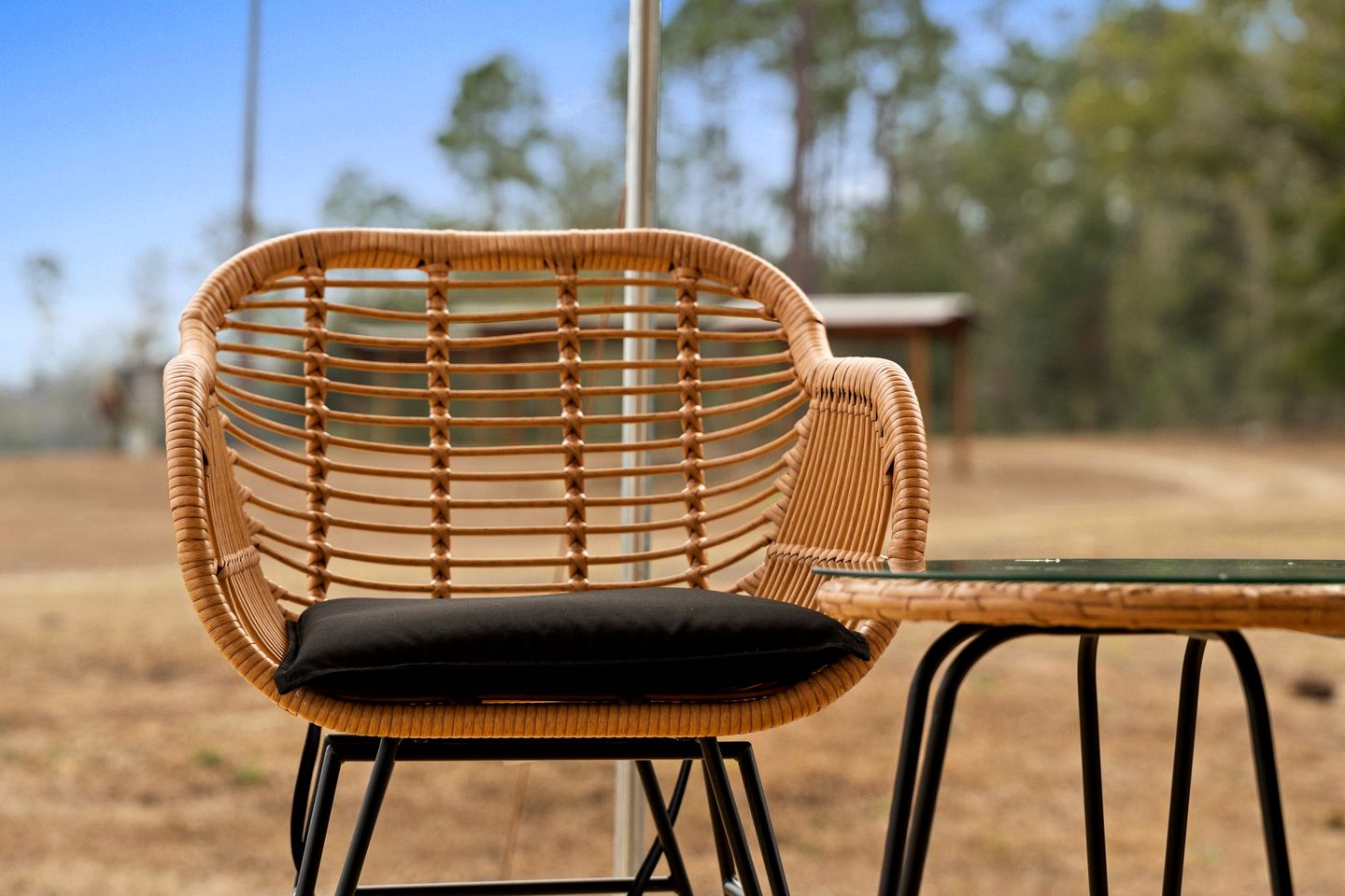 Rustic Lakefront Glamping Under the Stars with River Accesss & Kayaking in Wewahitchka, Florida