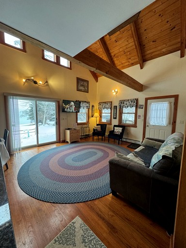 Cabins (United States of America, Croydon, New Hampshire)