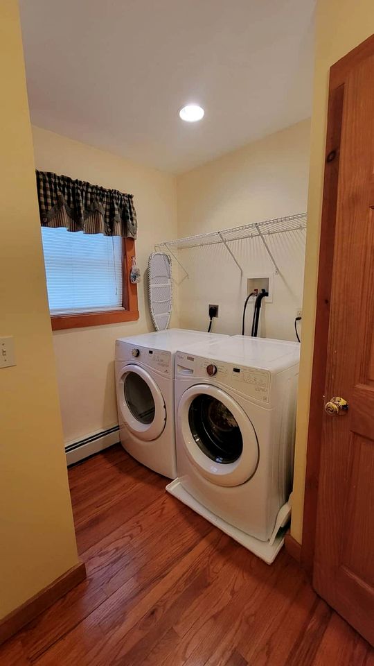 Charming Cabin by the Water, the Perfect Base for Outdoor Enthusiasts to Explore Croydon, New Hampshire