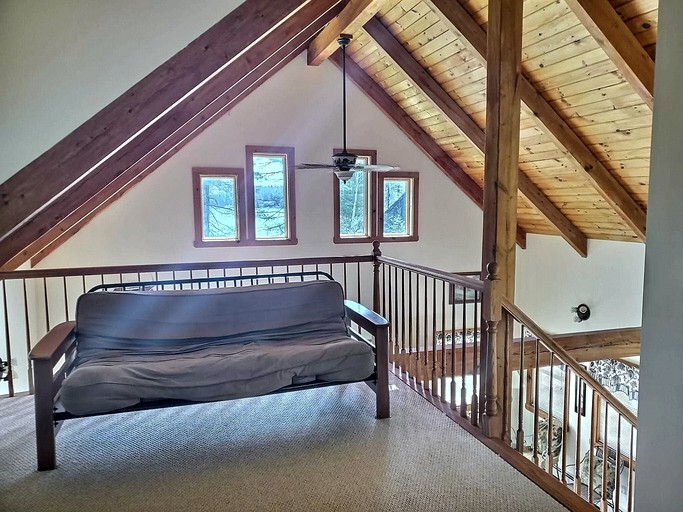 Cabins (United States of America, Croydon, New Hampshire)