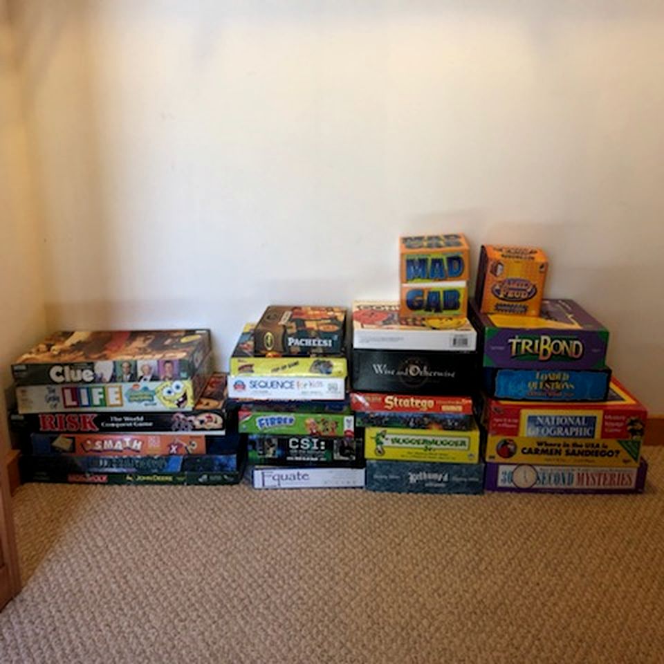 Charming Cabin by the Water, the Perfect Base for Outdoor Enthusiasts to Explore Croydon, New Hampshire