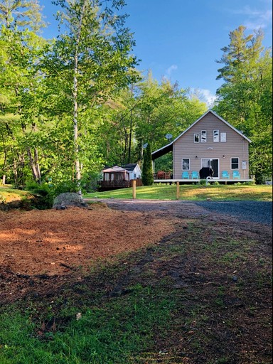 Cabins (United States of America, Croydon, New Hampshire)
