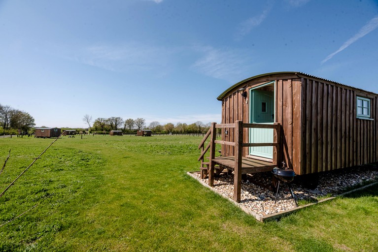 Suffolk Farm Glamping, Ideal for Families or Couples to Relax and Unwind