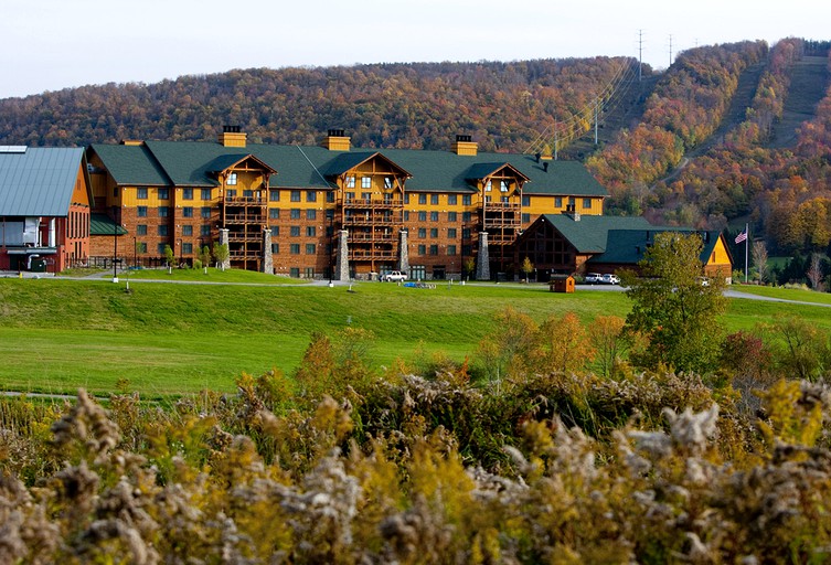 Nature Lodges (Cortland, New York, United States)