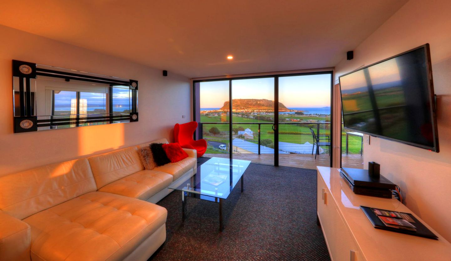 Luxury Suite Rental with Amazing Views for a Vacation to Stanley, Tasmania