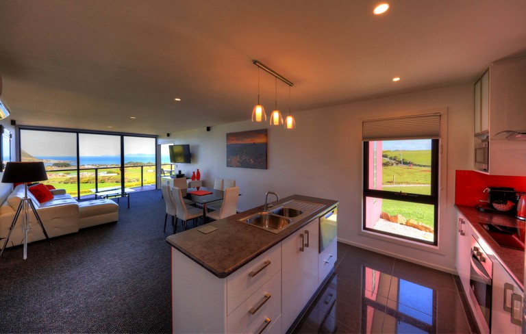 Nature Lodges (Stanley, Tasmania, Australia)