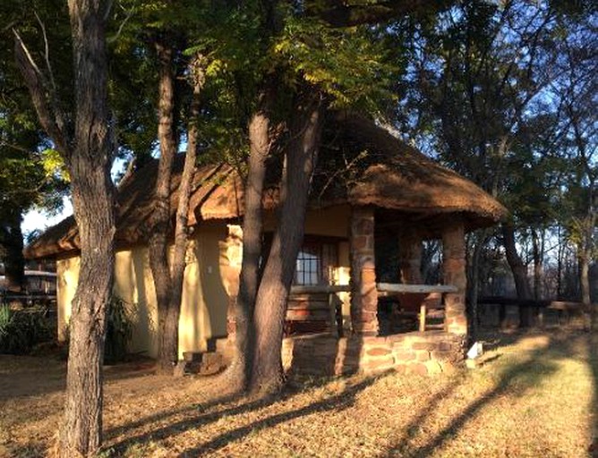 Huts (Vaalwater, Limpopo, South Africa)